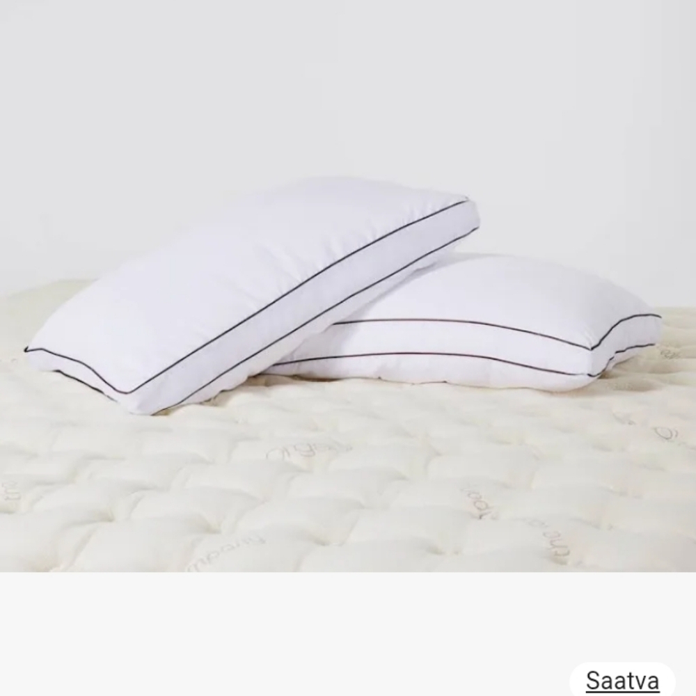 Set Of 2 King  Saatva Latex Pillow - White
